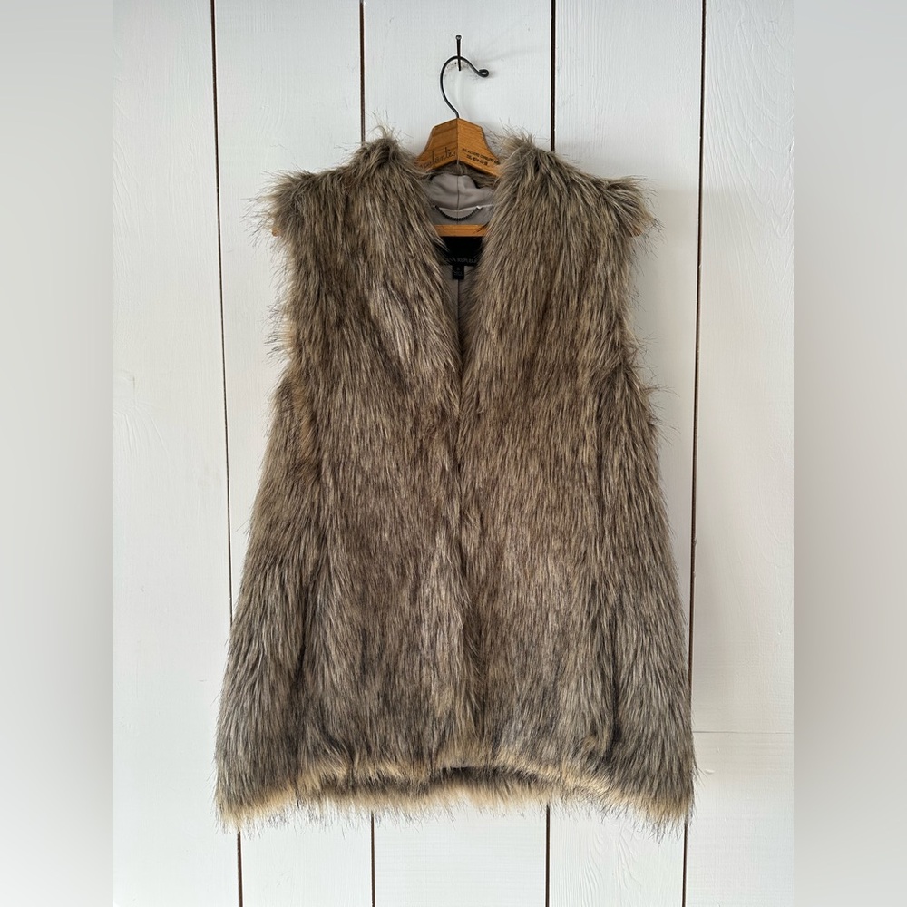 Banana Republic Faux Fur Gilet Vest Sz S in Natural
